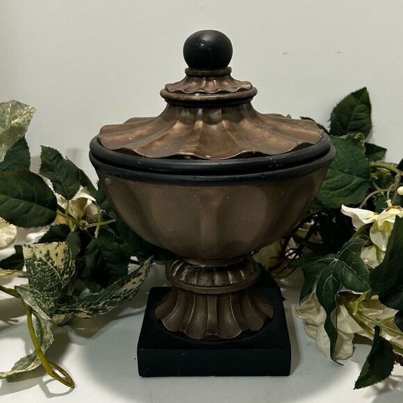 Antique Look Composite Bowl Urn On A Stand W/ Lid 8.5” Gold-tone Victorian Style - Picture 4 of 10